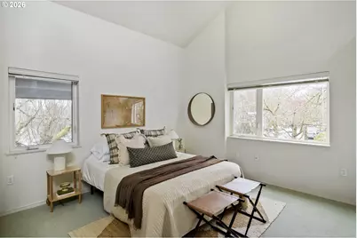 1132 NE Schuyler St, Portland, OR 97212 - Photo 17