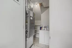 18508 NE Wasco St, Portland, OR 97230 - Photo 15