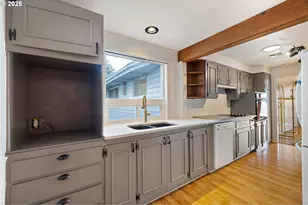 1565 Monterey Ave, Eugene, OR 97401 - Photo 11