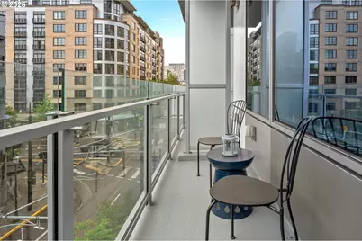 1001 NW Lovejoy St #301, Portland, OR 97209 - Photo 9