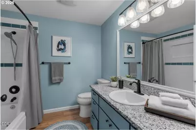 3890 NW 25th St, Redmond, OR 97756 - Photo 13