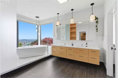 4409 SW Carl Pl, Portland, OR 97239 - Photo 7