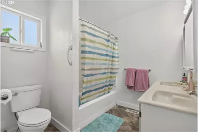 2619 Fir St, Longview, WA 98632 - Photo 11