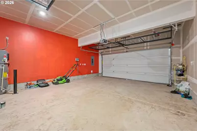 2952 V St, Springfield, OR 97477 - Photo 33
