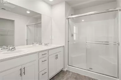 2952 V St, Springfield, OR 97477 - Photo 23