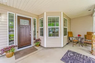 807 NW 13th Ave, Battle Ground, WA 98604 - Photo 3