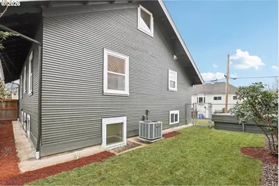 832 NE Failing St, Portland, OR 97212 - Photo 43