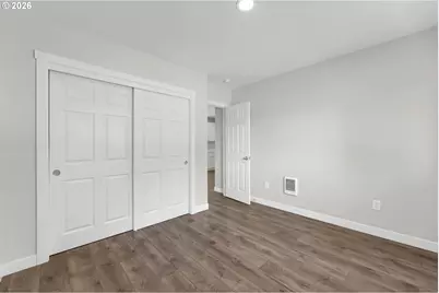 2807 E 24th St, Vancouver, WA 98661 - Photo 11