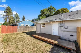 2807 E 24th St, Vancouver, WA 98661 - Photo 17