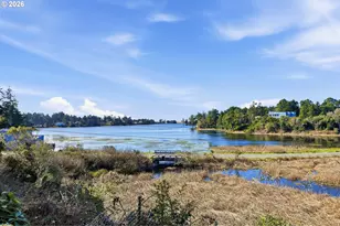 654 Madrona Ave, Port Orford, OR 97465 - Photo 5