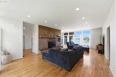 654 Madrona Ave, Port Orford, OR 97465 - Photo 17