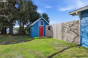 654 Madrona Ave, Port Orford, OR 97465 - Photo 47