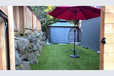 6650 SW Canby St, Portland, OR 97223 - Photo 7