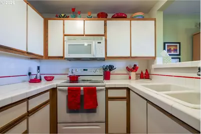 6331 White Tail Dr #64, West Linn, OR 97068 - Photo 5