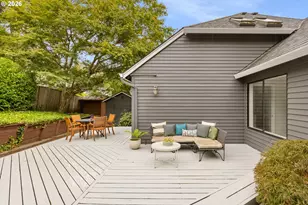 120 SW 102nd Ave, Portland, OR 97225 - Photo 29