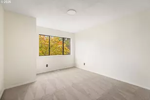 120 SW 102nd Ave, Portland, OR 97225 - Photo 23