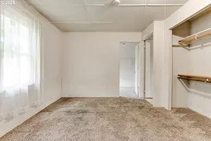 123 10th St, Springfield, OR 97477 - Photo 15