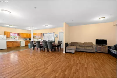 695 SE 197th Ave, Portland, OR 97233 - Photo 27