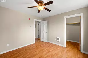 695 SE 197th Ave, Portland, OR 97233 - Photo 15
