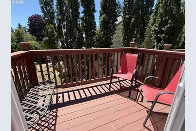 695 SE 197th Ave, Portland, OR 97233 - Photo 23