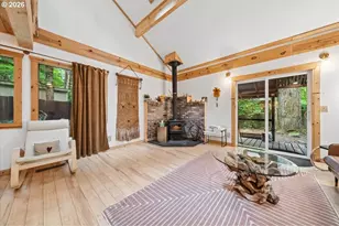 70548 E Mountain Dr, Rhododendron, OR 97049 - Photo 5