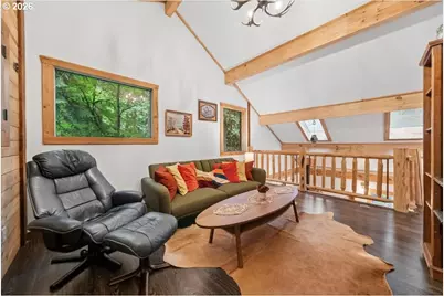 70548 E Mountain Dr, Rhododendron, OR 97049 - Photo 15