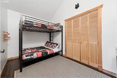 70548 E Mountain Dr, Rhododendron, OR 97049 - Photo 27