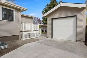 3431 NE Alameda St, Portland, OR 97212 - Photo 35