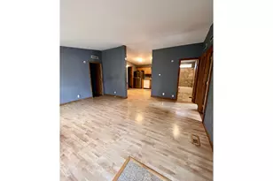 5200 SE 132nd Ave, Portland, OR 97236 - Photo 3