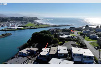 222 Del Norte Ln #8, Brookings, OR 97415 - Photo 1