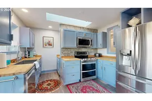 222 Del Norte Ln, Brookings, OR 97415 - Photo 11