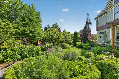 712 E 28th St, Vancouver, WA 98663 - Photo 35