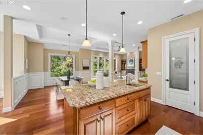 9723 NW Henry Ct, Portland, OR 97229 - Photo 19