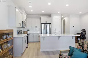 2618 Waterlily Dr, Eugene, OR 97402 - Photo 13