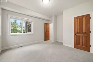 453 Dellwood Dr, Eugene, OR 97405 - Photo 23