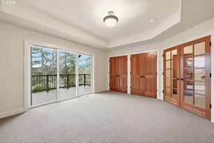 453 Dellwood Dr, Eugene, OR 97405 - Photo 19