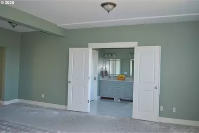 13610 SE Snowfire Dr, Happy Valley, OR 97086 - Photo 17