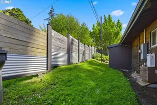 1750 E 26th Ave, Eugene, OR 97403 - Photo 9