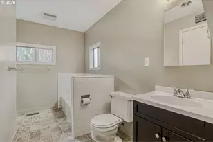 1000 Forest Meadows Way, Lake Oswego, OR 97034 - Photo 37