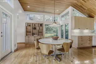 1000 Forest Meadows Way, Lake Oswego, OR 97034 - Photo 19