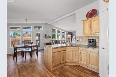 1410 Westside Hwy, Kelso, WA 98626 - Photo 5