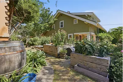 2472 NE 51st Ave, Portland, OR 97213 - Photo 37