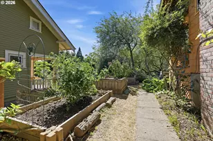 2472 NE 51st Ave, Portland, OR 97213 - Photo 35