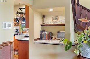 324 NE Hood St, White Salmon, WA 98672 - Photo 13