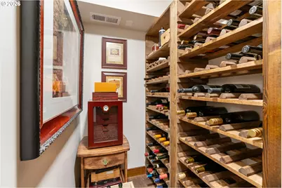 324 NE Hood St, White Salmon, WA 98672 - Photo 27