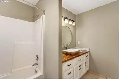 34602 NE 49th Pl, La Center, WA 98629 - Photo 17