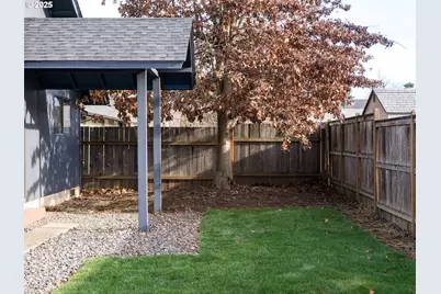 4114 Jessen Dr, Eugene, OR 97402 - Photo 15