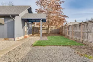 4114 Jessen Dr, Eugene, OR 97402 - Photo 5