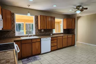 92504 Paradise Point Rd, Port Orford, OR 97465 - Photo 9