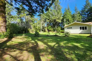 92504 Paradise Point Rd, Port Orford, OR 97465 - Photo 33